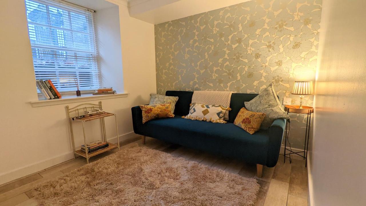 Beautiful Listed Flat With Private Garden, Birnam Leilighet Eksteriør bilde